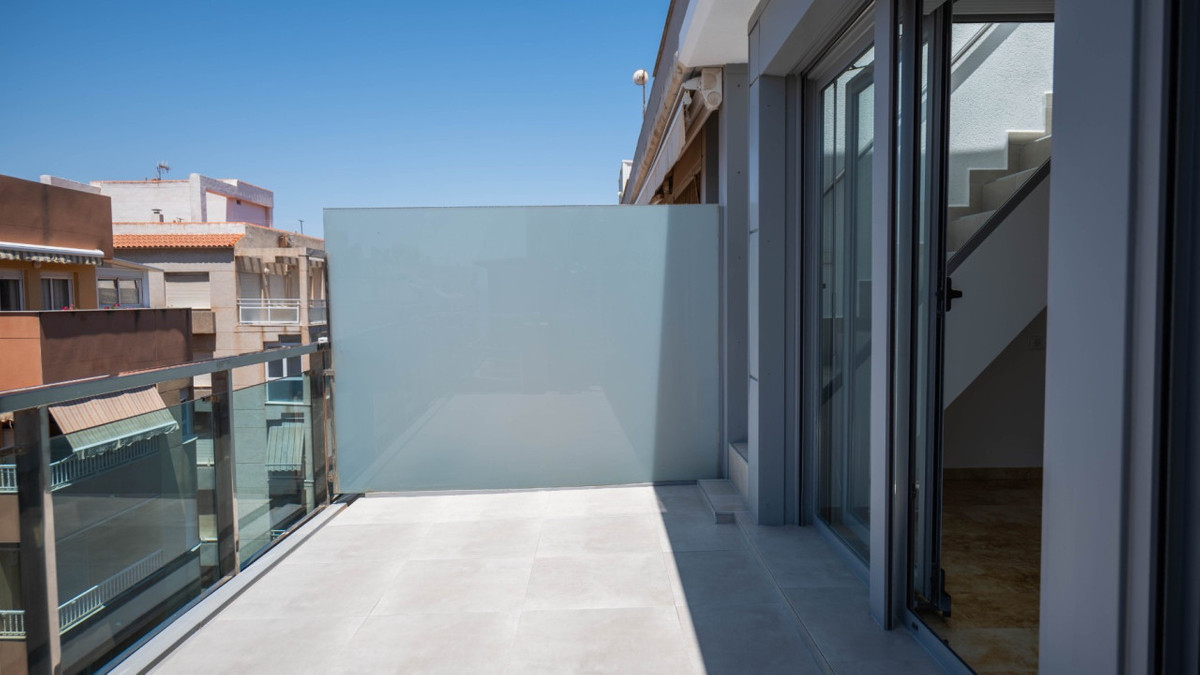 Se vende Ático de 2 dormitorios en Costa Blanca, Alicante, España
