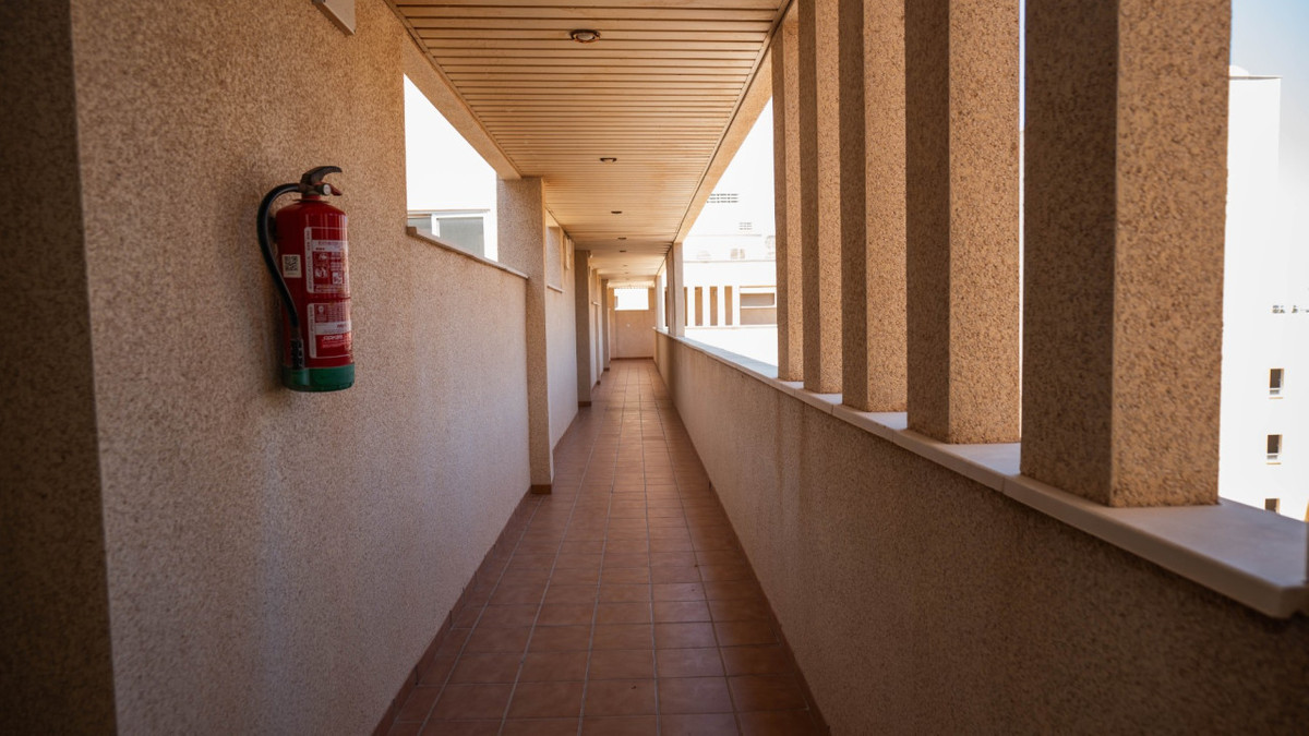 Se vende Ático de 2 dormitorios en Costa Blanca, Alicante, España