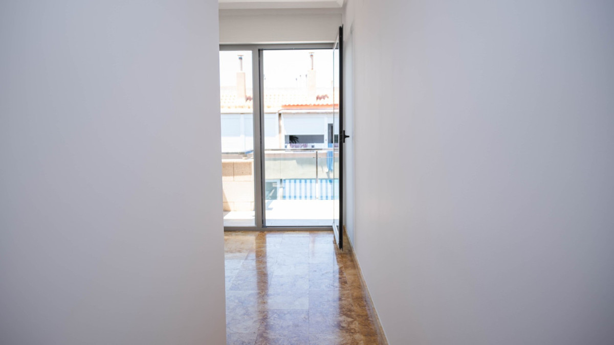 Se vende Ático de 2 dormitorios en Costa Blanca, Alicante, España