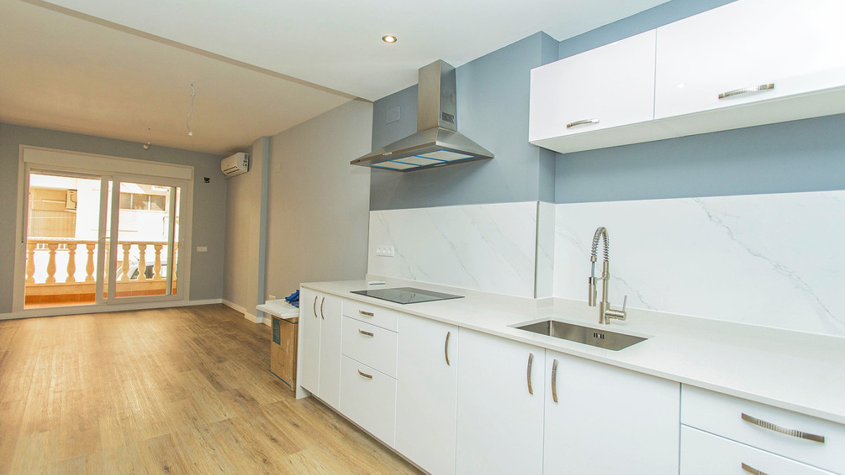 Se vende Apartamento Planta Baja de 2 dormitorios en Costa Blanca, Alicante, España