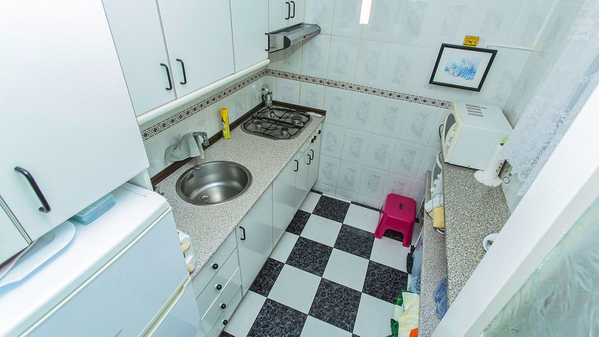 Se vende Apartamento Planta Media de 2 dormitorios en Costa Blanca, Alicante, España