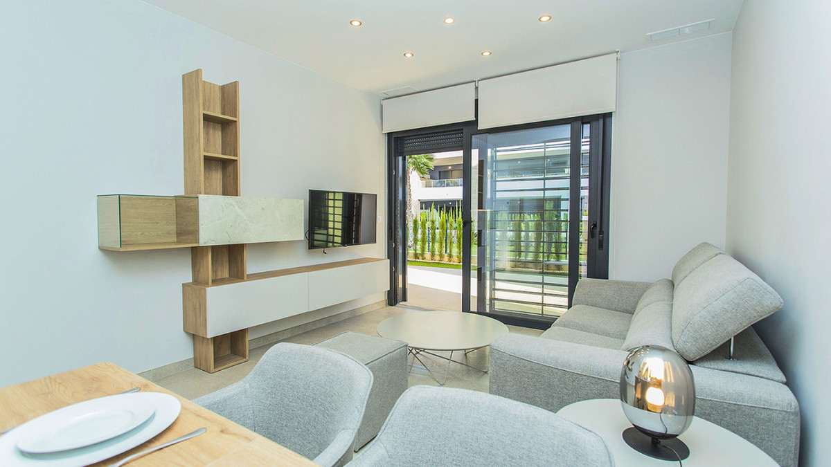 Se vende Apartamento Planta Baja de 2 dormitorios en Costa Blanca, Alicante, España