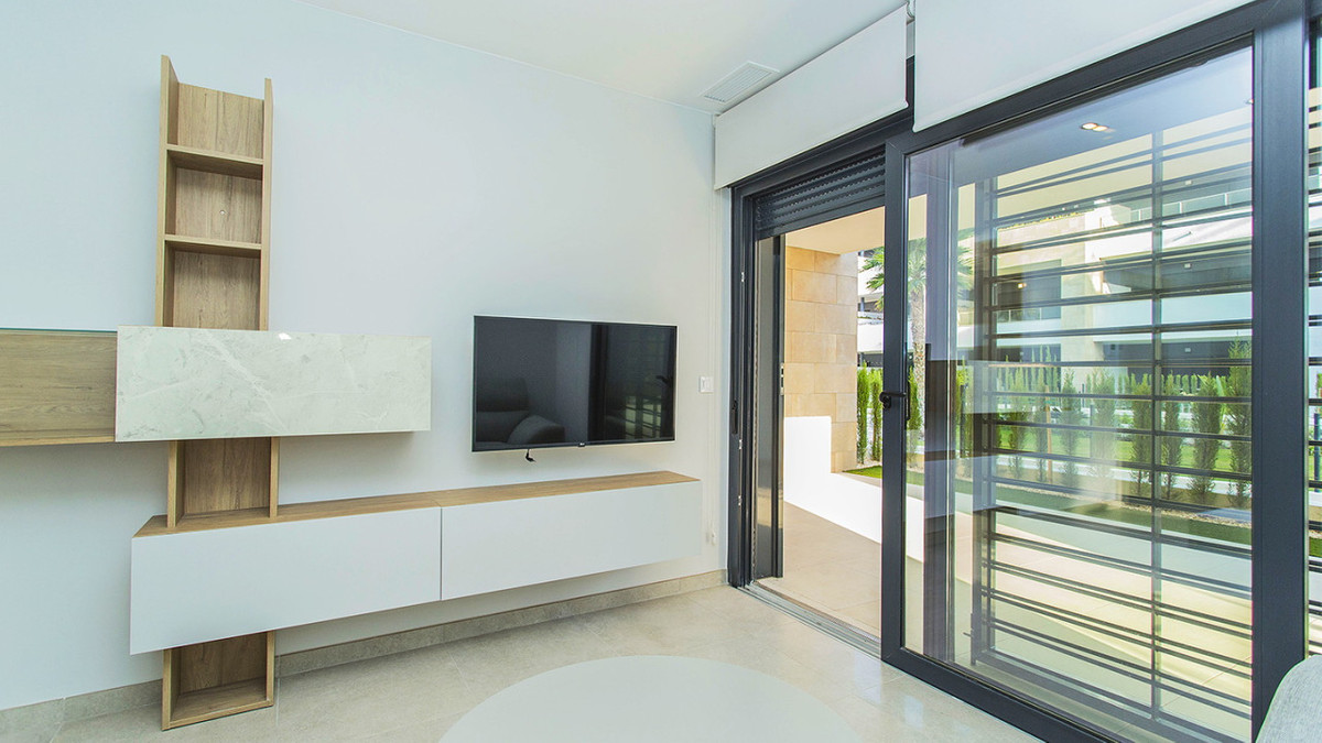 Se vende Apartamento Planta Baja de 2 dormitorios en Costa Blanca, Alicante, España