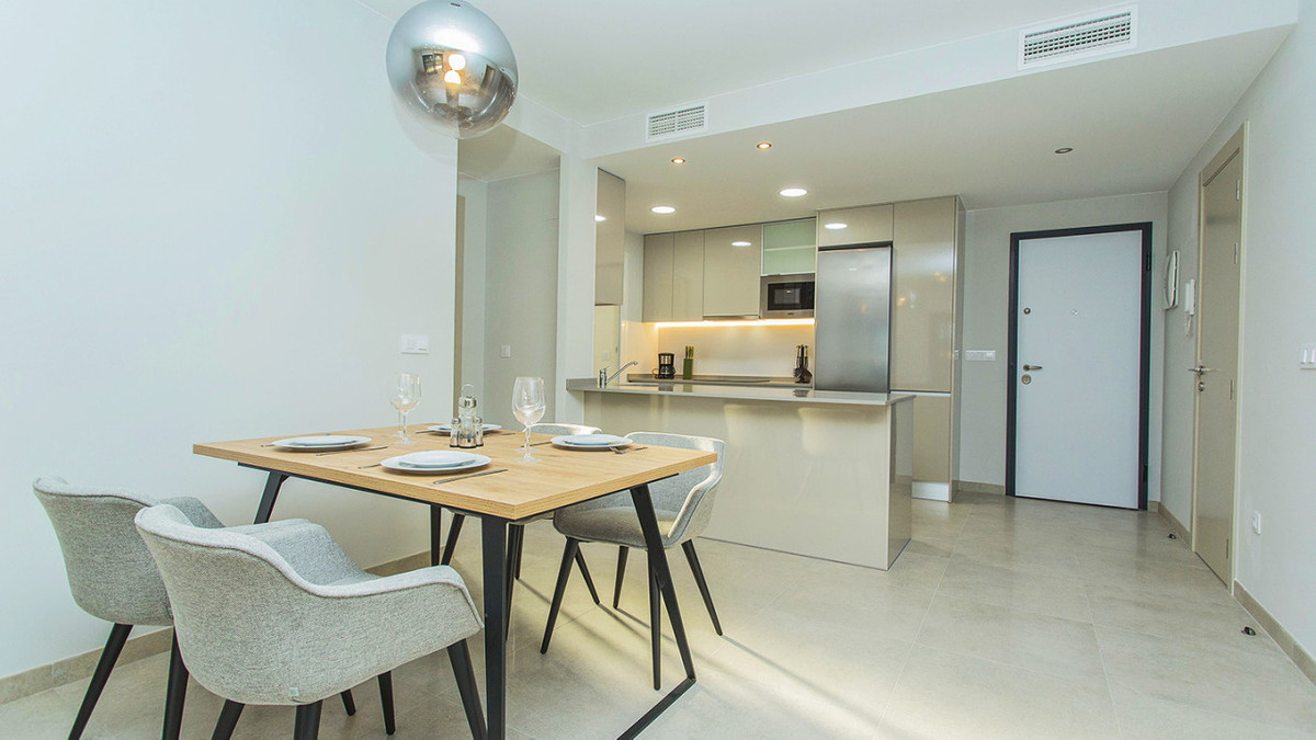 Se vende Apartamento Planta Baja de 2 dormitorios en Costa Blanca, Alicante, España