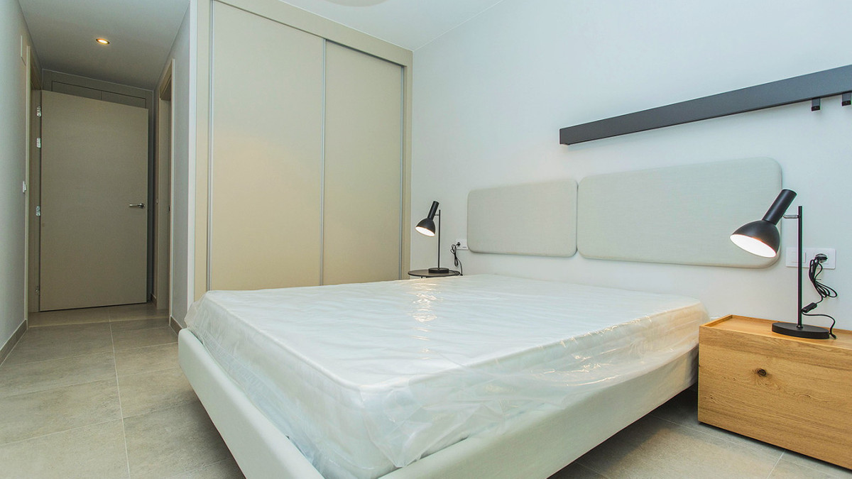 Se vende Apartamento Planta Baja de 2 dormitorios en Costa Blanca, Alicante, España