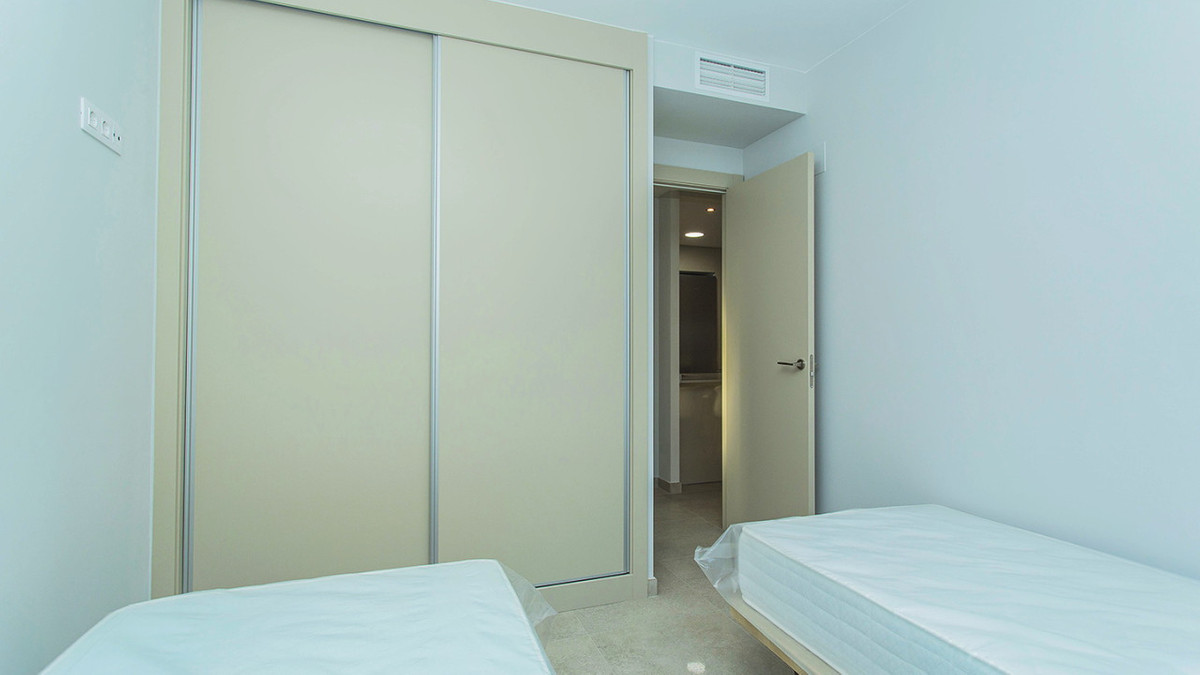 Se vende Apartamento Planta Baja de 2 dormitorios en Costa Blanca, Alicante, España