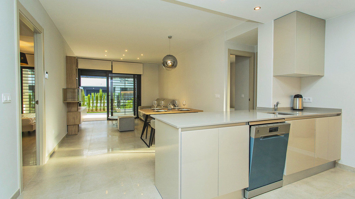 Se vende Apartamento Planta Baja de 2 dormitorios en Costa Blanca, Alicante, España