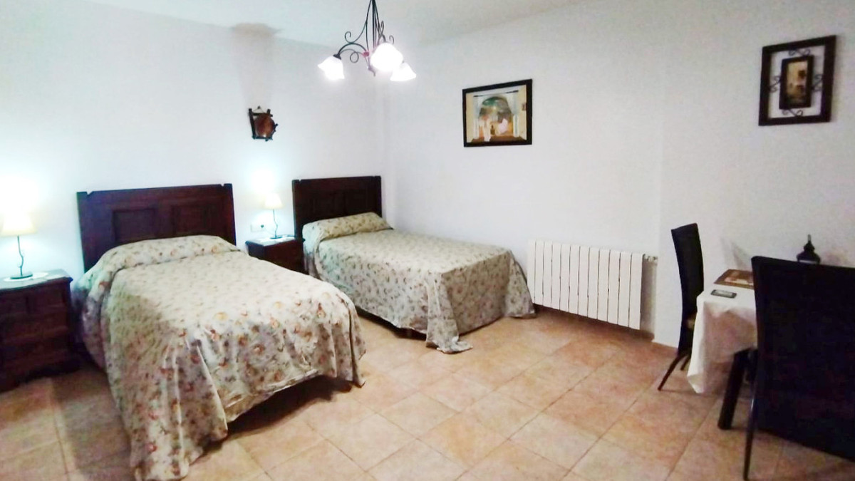 Se vende Villa - Chalet de 6 dormitorios en Costa Blanca, Alicante, España