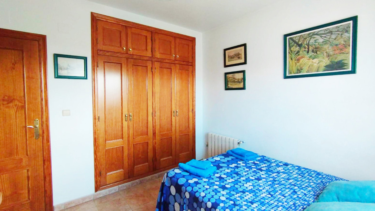 Se vende Villa - Chalet de 6 dormitorios en Costa Blanca, Alicante, España