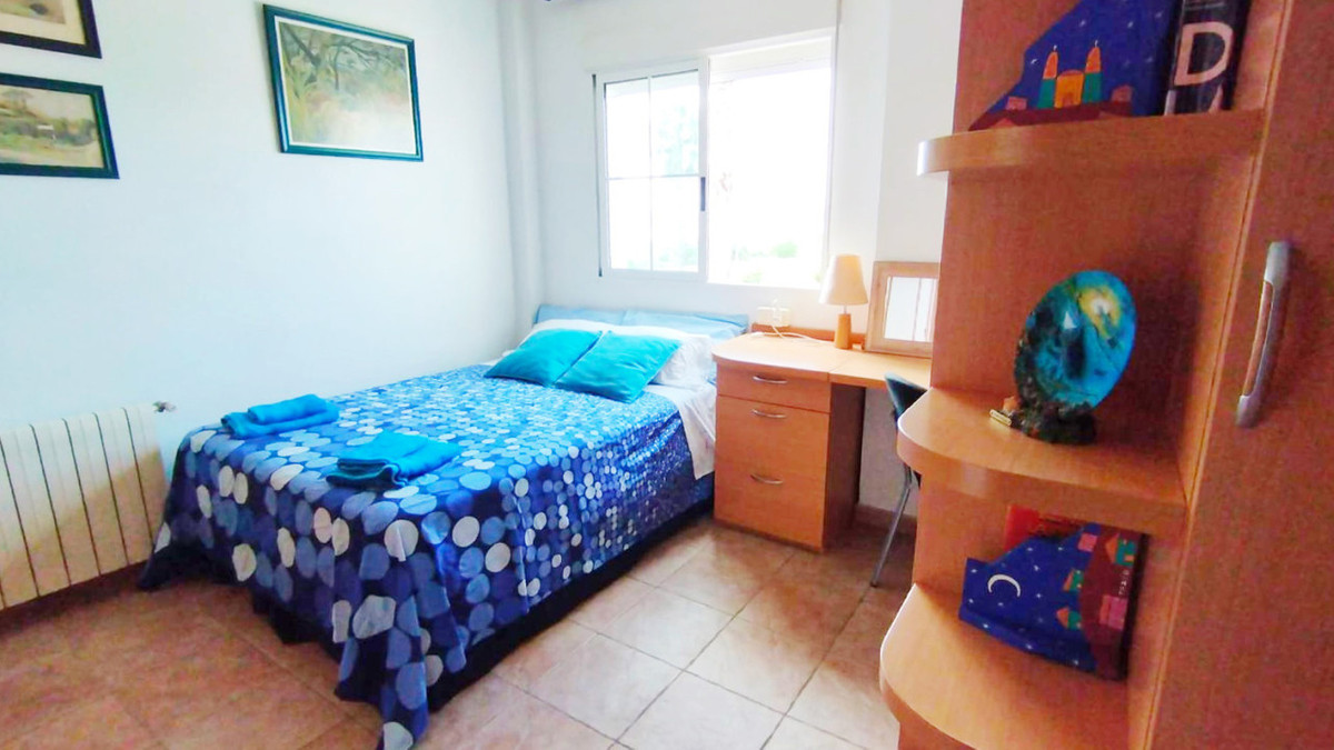Se vende Villa - Chalet de 6 dormitorios en Costa Blanca, Alicante, España