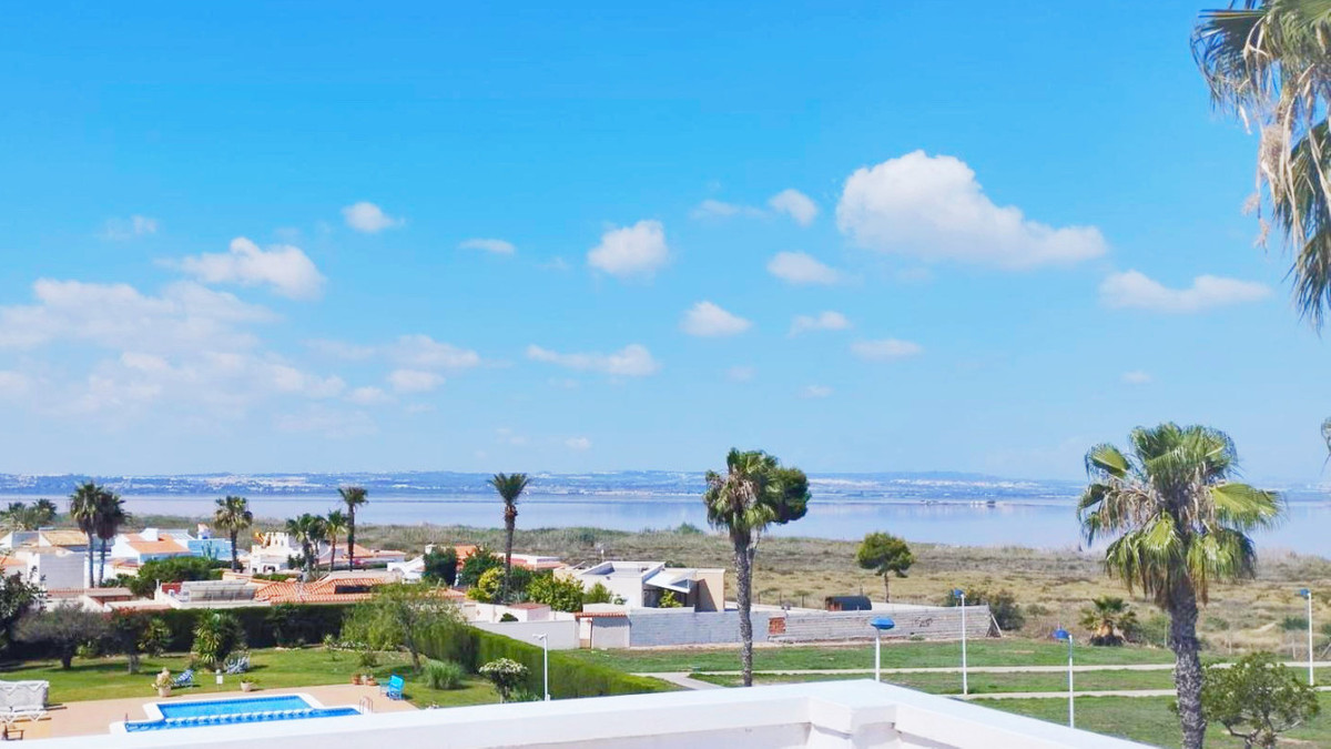 Se vende Villa - Chalet de 6 dormitorios en Costa Blanca, Alicante, España