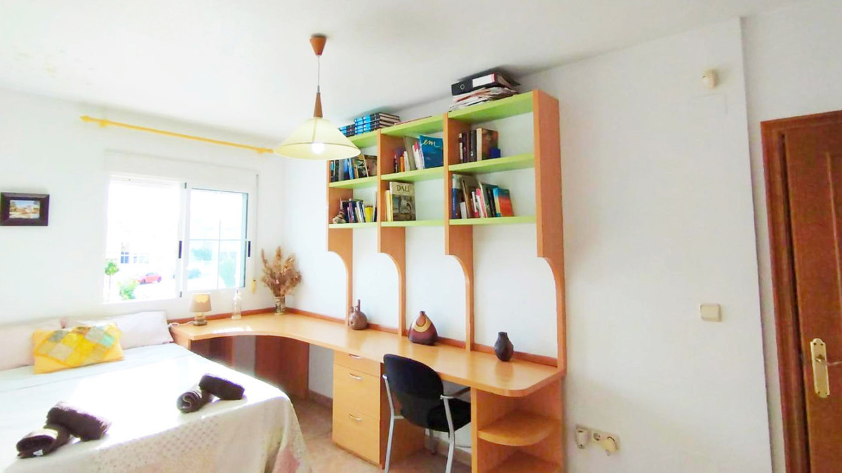 Se vende Villa - Chalet de 6 dormitorios en Costa Blanca, Alicante, España