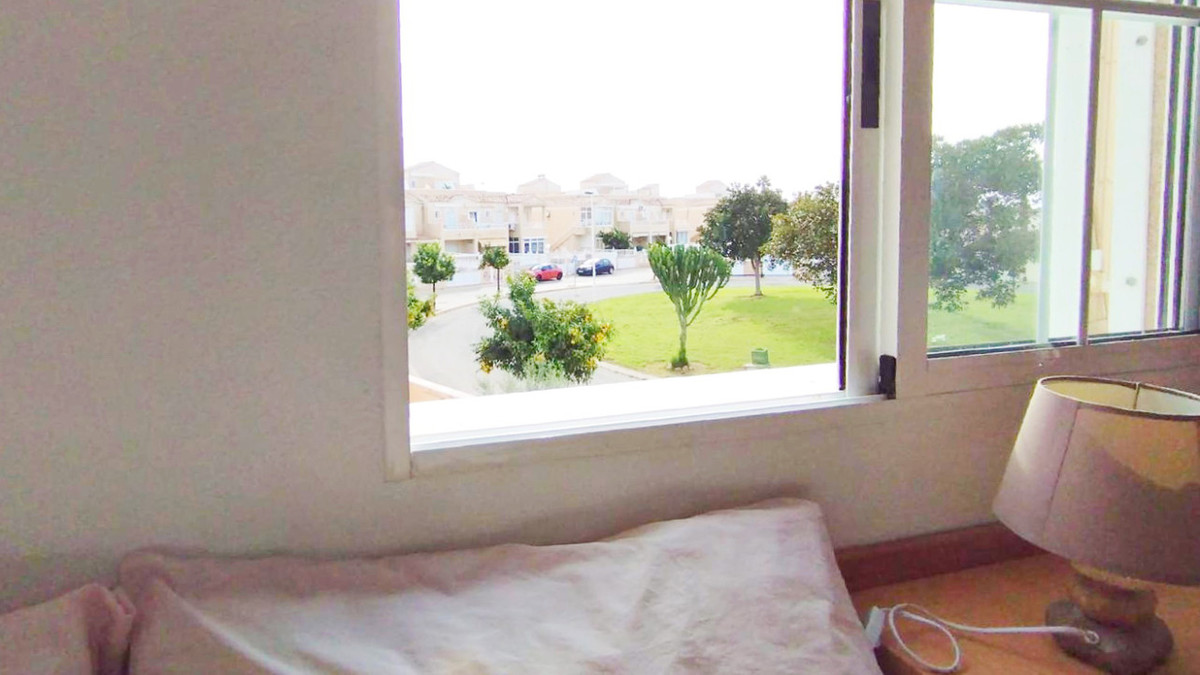 Se vende Villa - Chalet de 6 dormitorios en Costa Blanca, Alicante, España