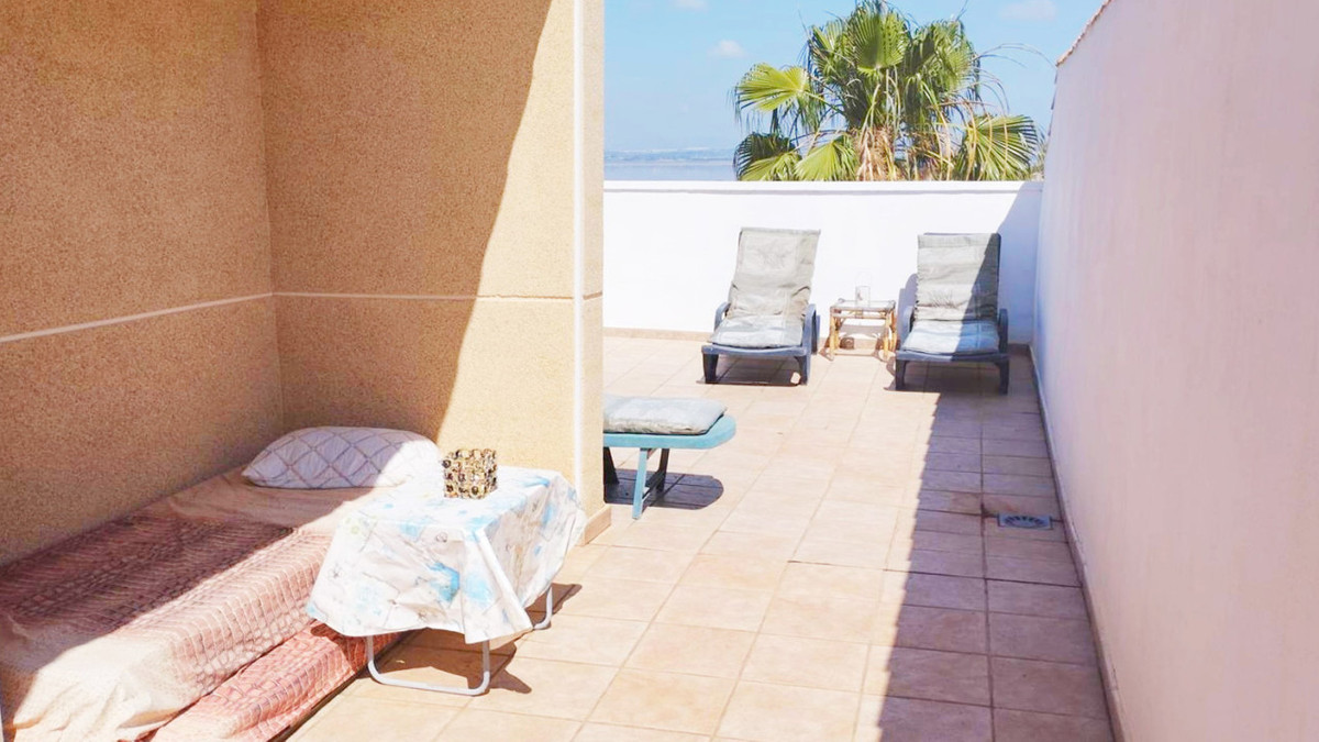 Se vende Villa - Chalet de 6 dormitorios en Costa Blanca, Alicante, España
