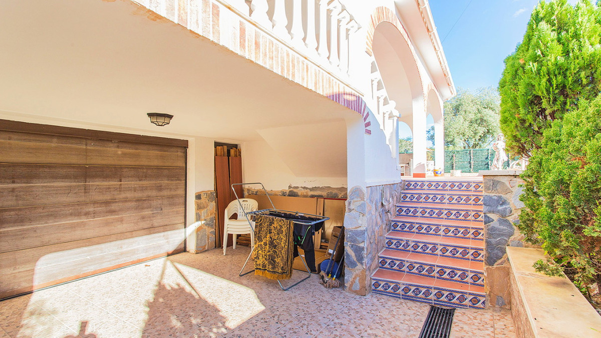 5 Bed Townhouse for sale in Los Balcones Costa Blanca, Alicante, Spain