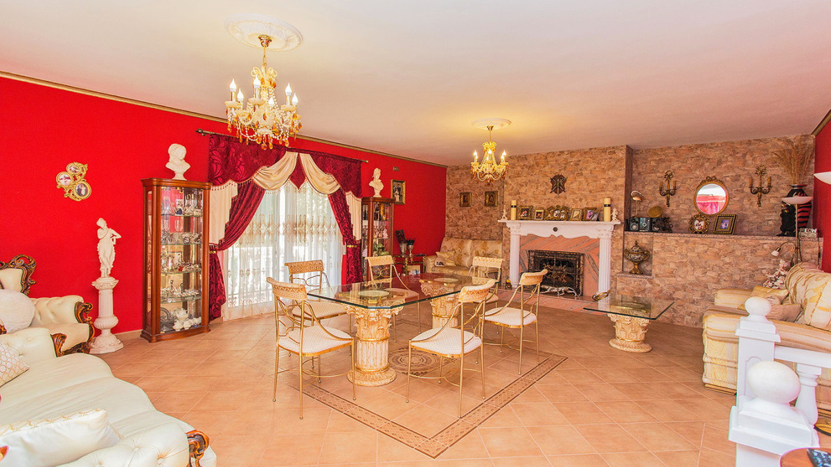 5 Bed Townhouse for sale in Los Balcones Costa Blanca, Alicante, Spain