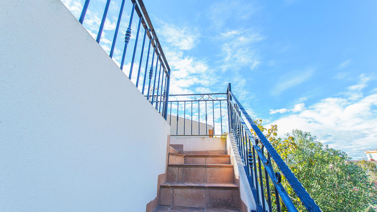 5 Bed Townhouse for sale in Los Balcones Costa Blanca, Alicante, Spain