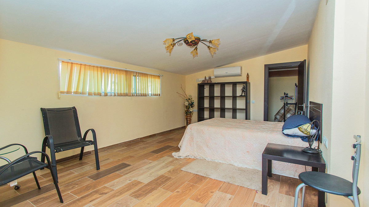 5 Bed Townhouse for sale in Los Balcones Costa Blanca, Alicante, Spain