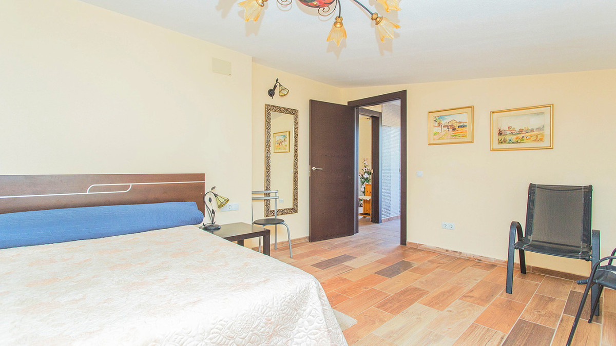 5 Bed Townhouse for sale in Los Balcones Costa Blanca, Alicante, Spain