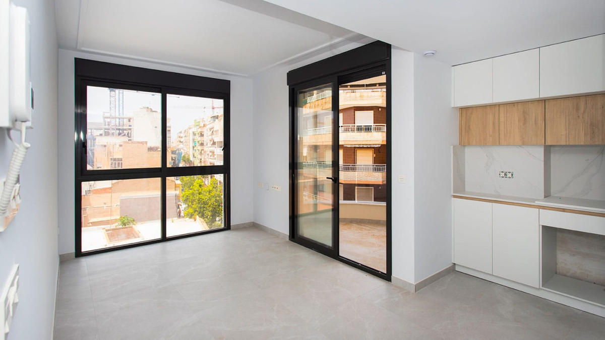 Se vende Apartamento Planta Media de 2 dormitorios en Costa Blanca, Alicante, España