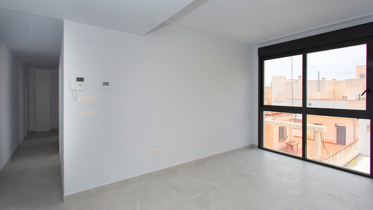Se vende Apartamento Planta Media de 2 dormitorios en Costa Blanca, Alicante, España