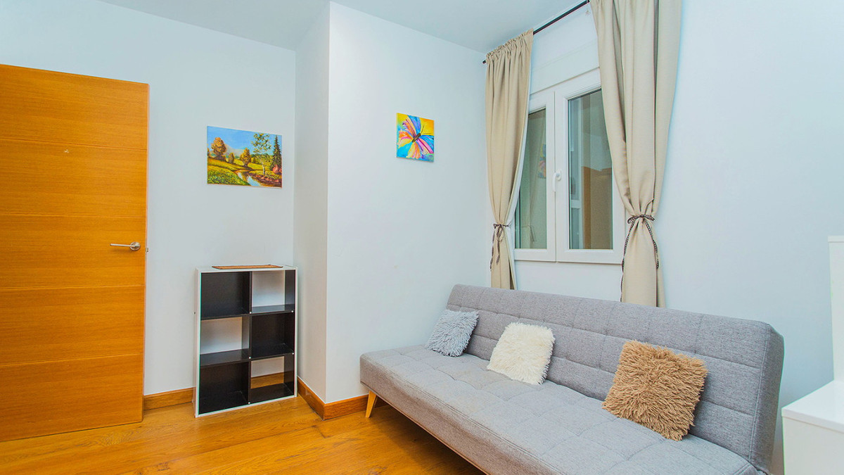 6 Bed Townhouse for sale in Los Balcones Costa Blanca, Alicante, Spain