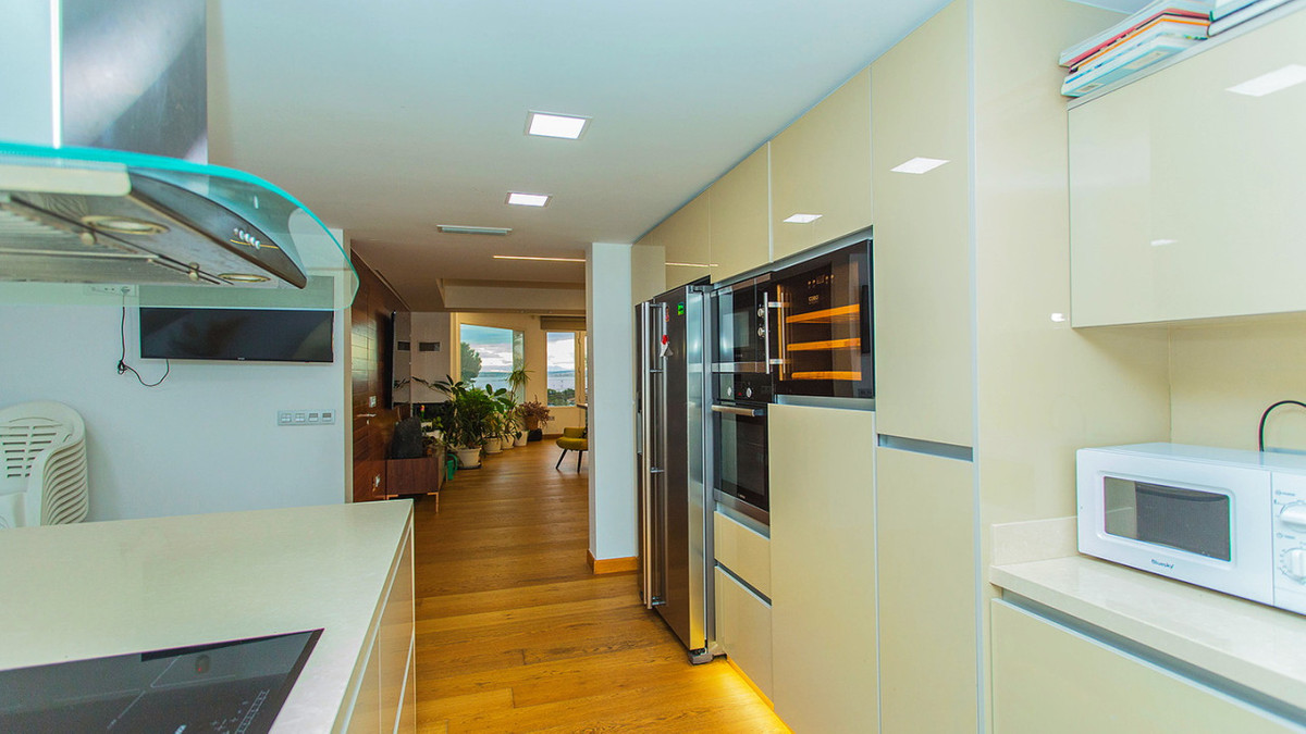 6 Bed Townhouse for sale in Los Balcones Costa Blanca, Alicante, Spain