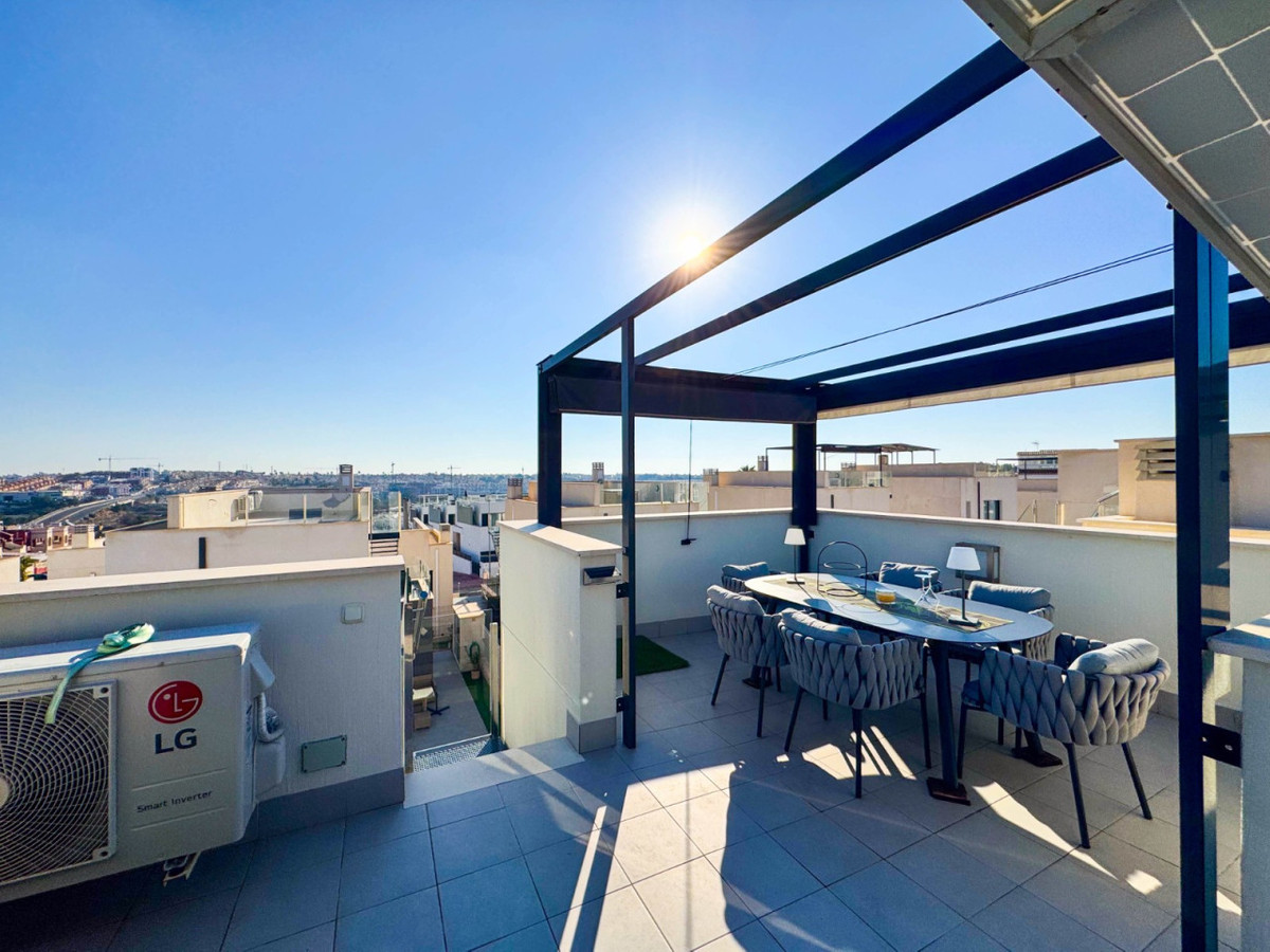 Se vende Villa - Chalet de 3 dormitorios en Costa Blanca, Alicante, España