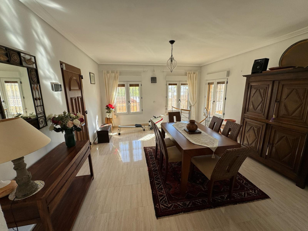 4 Bed Townhouse for sale in Torrevieja Costa Blanca, Alicante, Spain