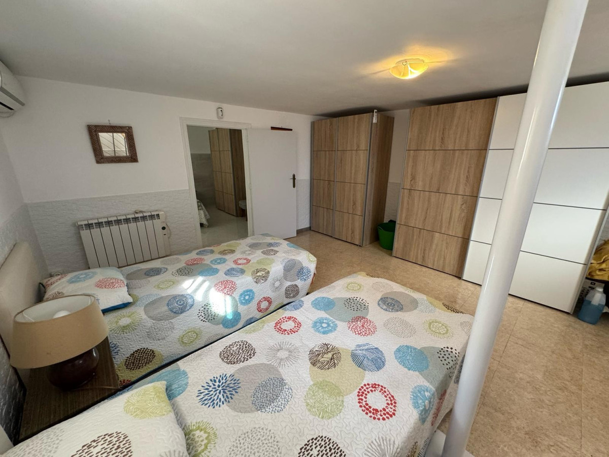 4 Bed Townhouse for sale in Torrevieja Costa Blanca, Alicante, Spain