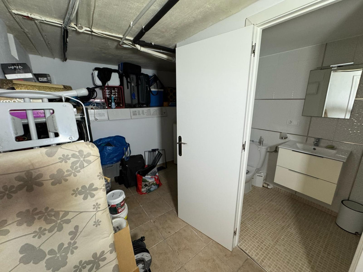 4 Bed Townhouse for sale in Torrevieja Costa Blanca, Alicante, Spain