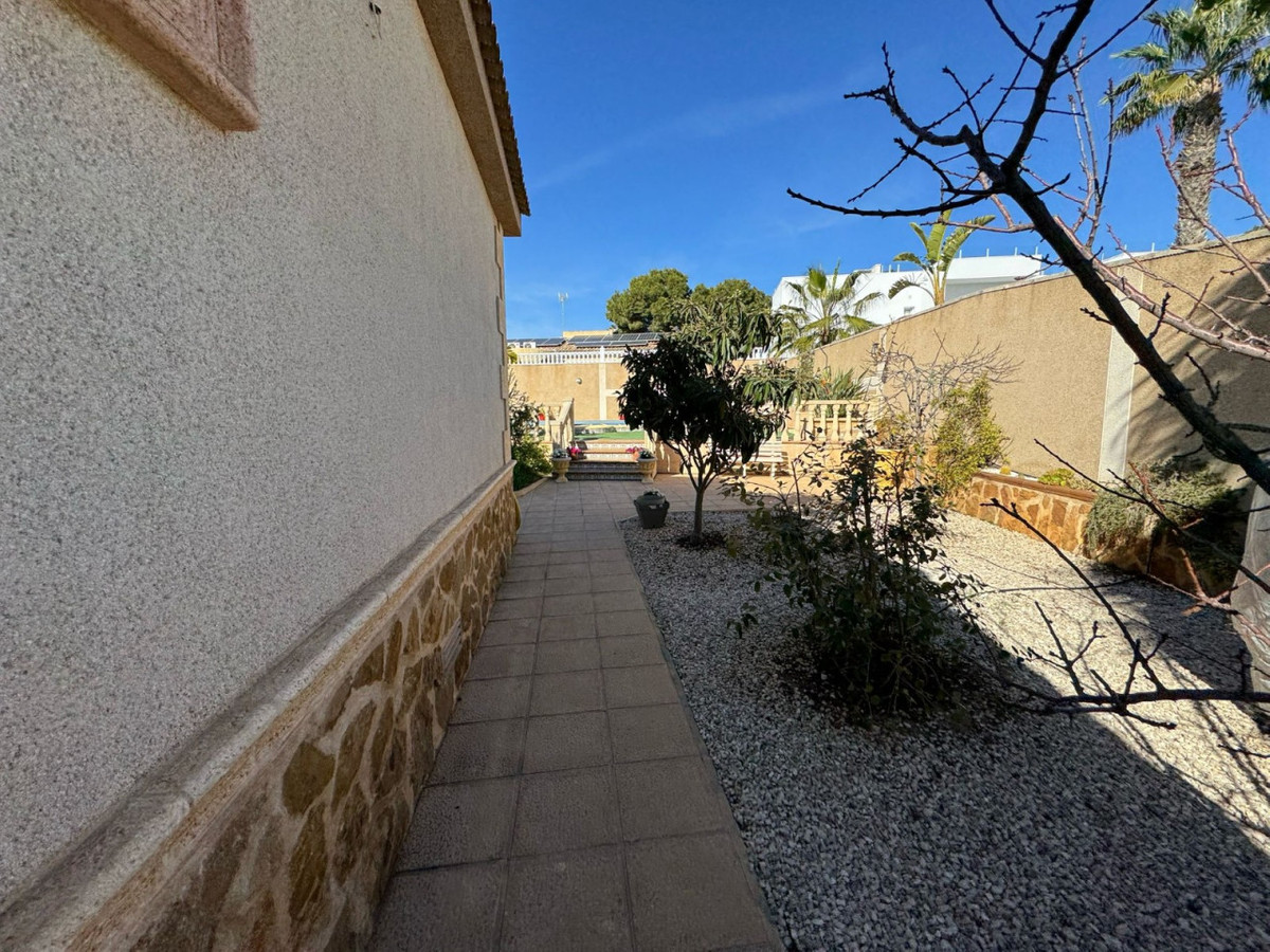 4 Bed Townhouse for sale in Torrevieja Costa Blanca, Alicante, Spain