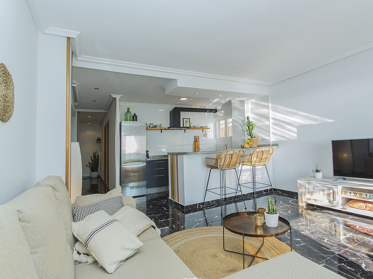 Se vende Apartamento Planta Baja de 2 dormitorios en Costa Blanca, Alicante, España