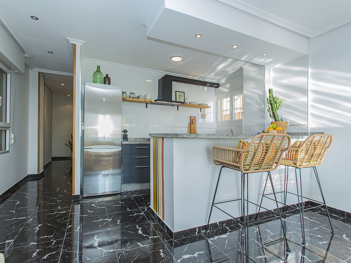 Se vende Apartamento Planta Baja de 2 dormitorios en Costa Blanca, Alicante, España