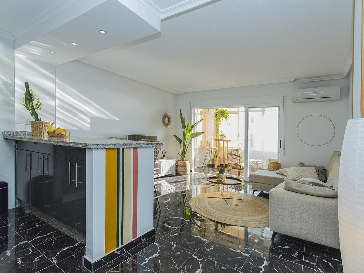 Se vende Apartamento Planta Baja de 2 dormitorios en Costa Blanca, Alicante, España
