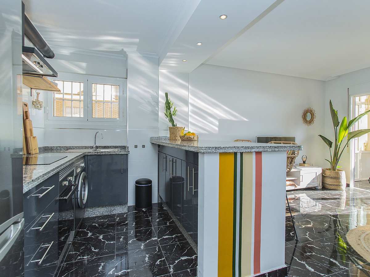 Se vende Apartamento Planta Baja de 2 dormitorios en Costa Blanca, Alicante, España