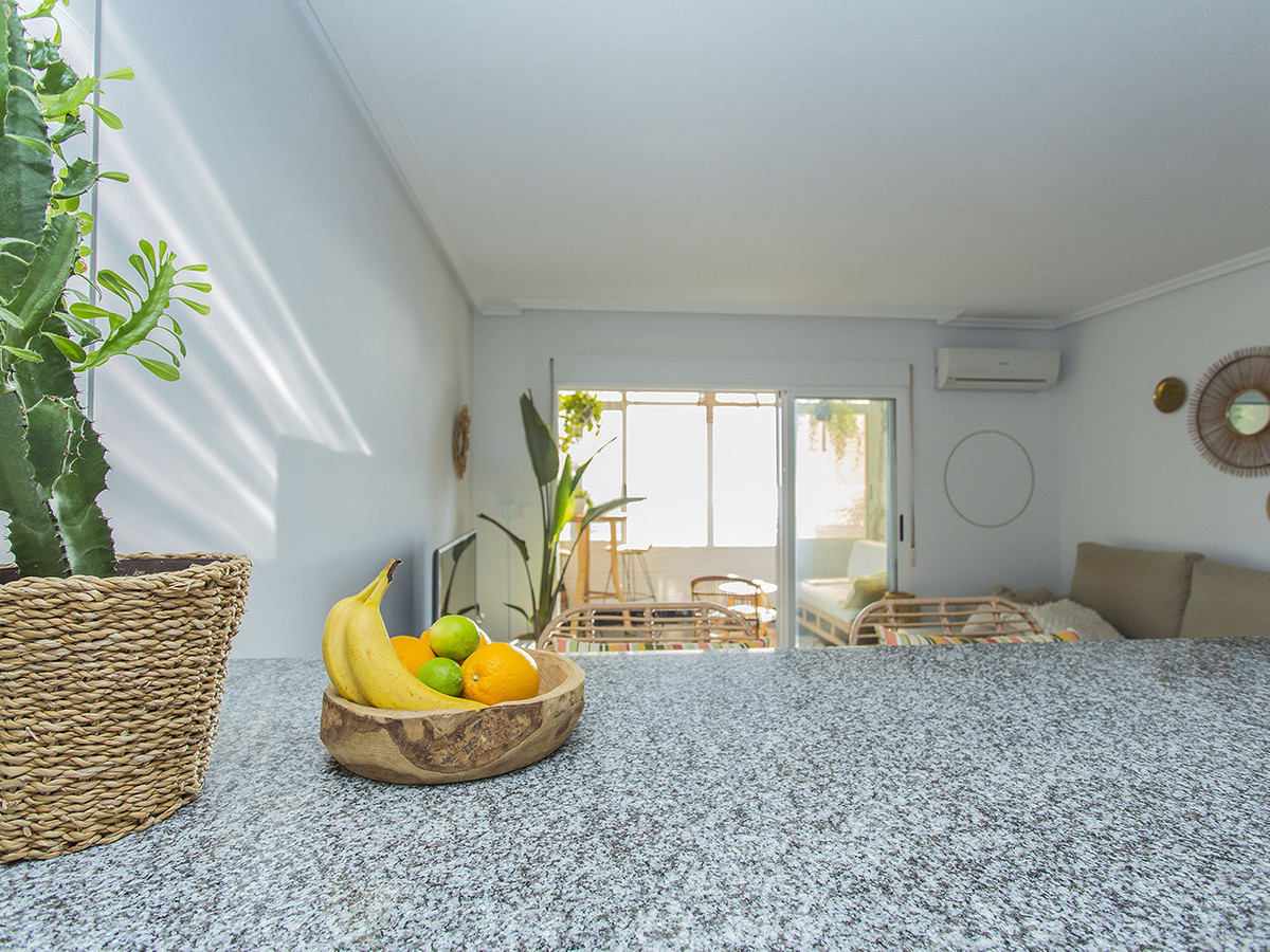 Se vende Apartamento Planta Baja de 2 dormitorios en Costa Blanca, Alicante, España