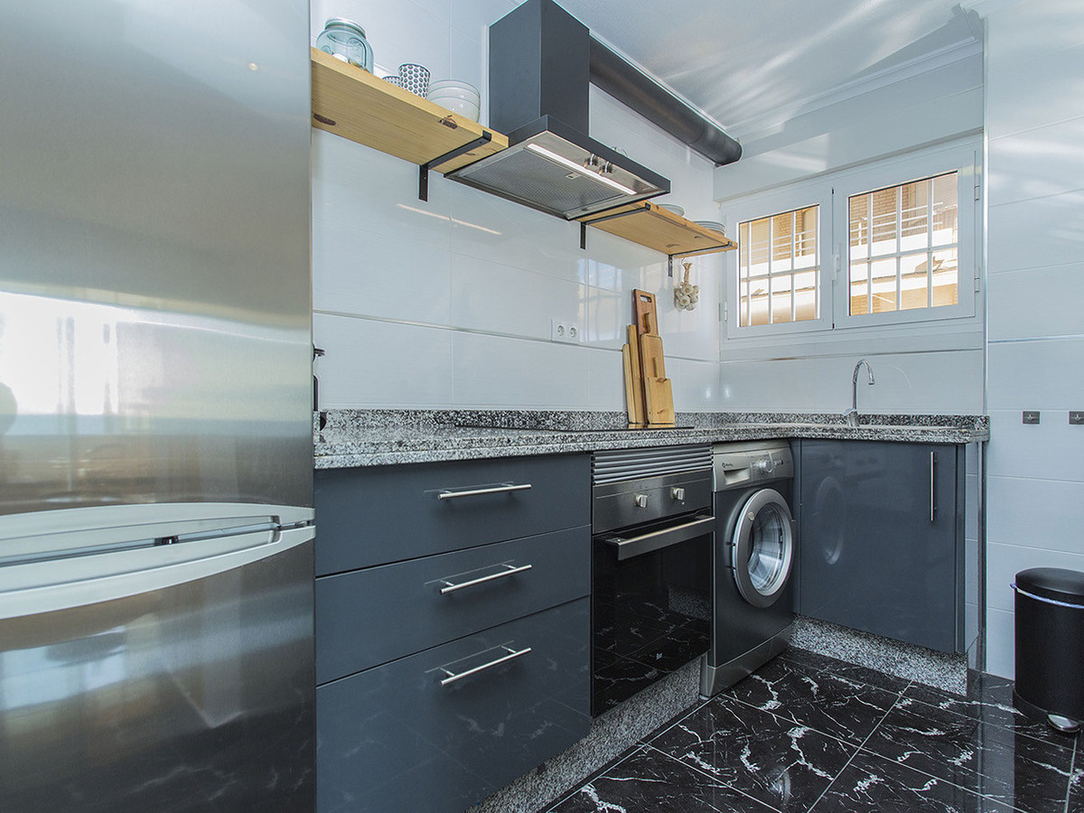 Se vende Apartamento Planta Baja de 2 dormitorios en Costa Blanca, Alicante, España