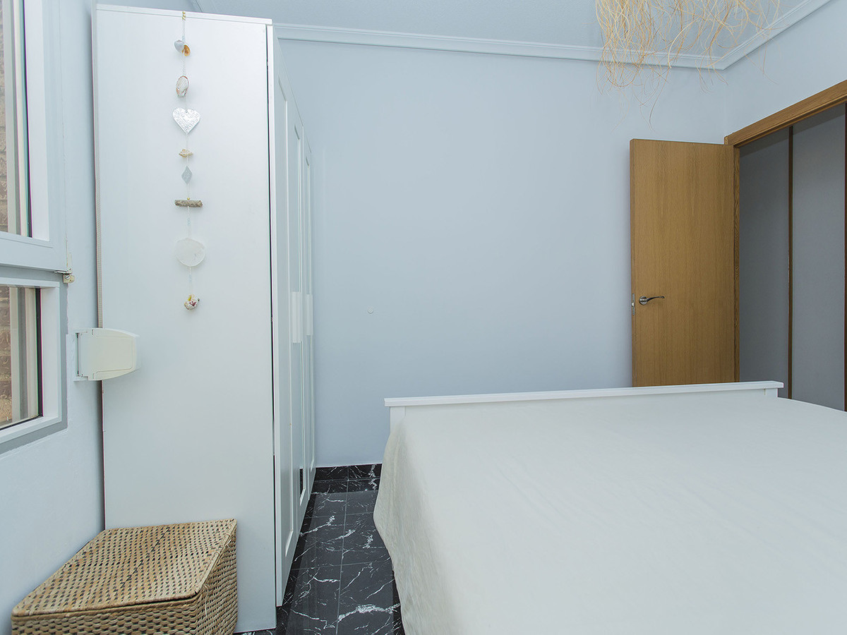 Se vende Apartamento Planta Baja de 2 dormitorios en Costa Blanca, Alicante, España