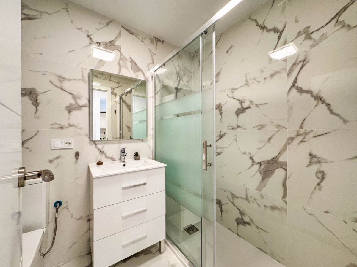 2 Bed Apartment for sale in Playa Del Cura Costa Blanca, Alicante, Spain