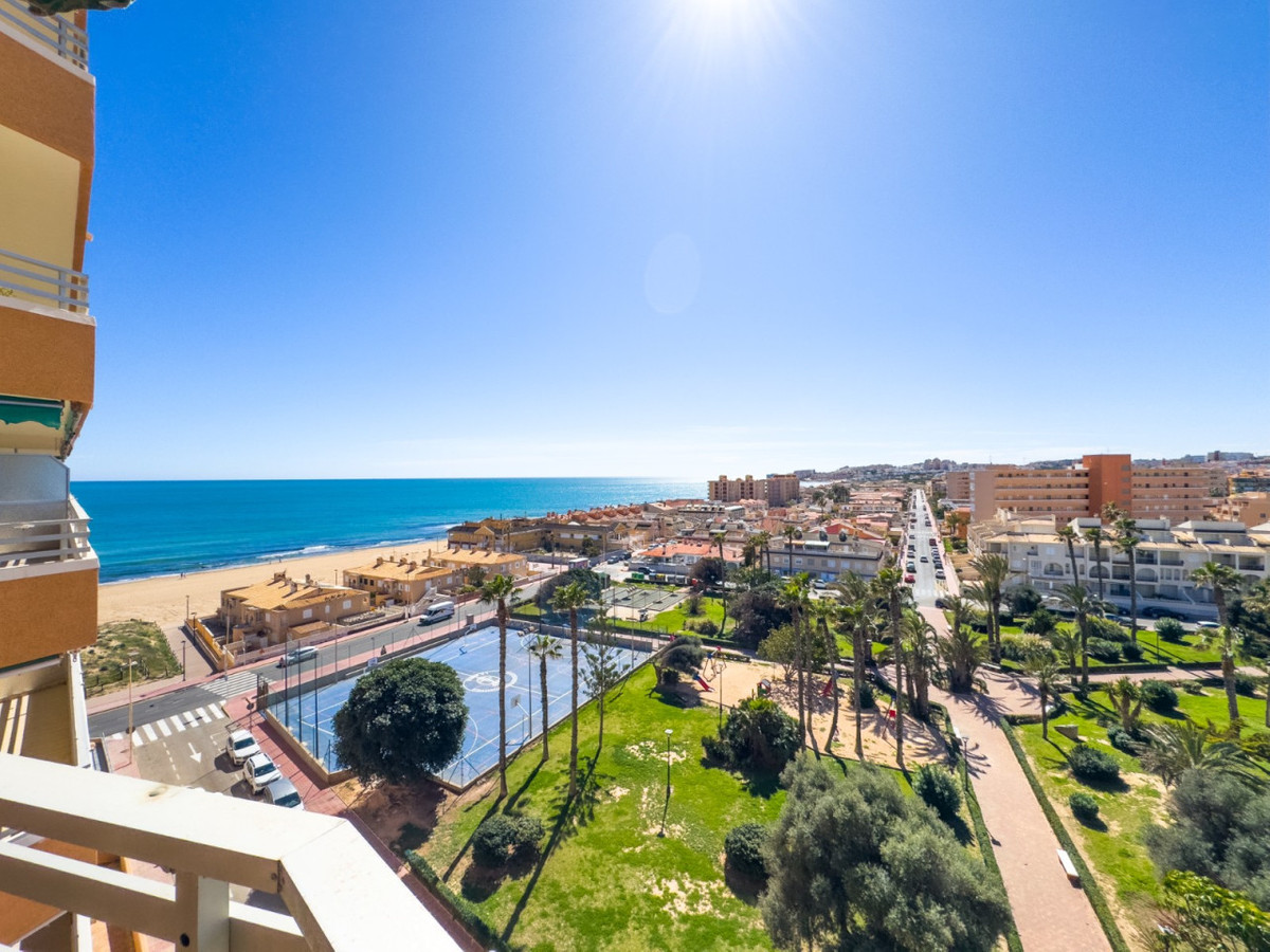 Se vende Ático de 3 dormitorios en Costa Blanca, Alicante, España