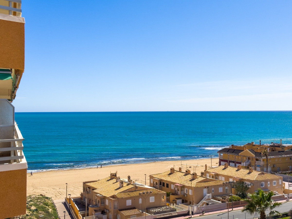Se vende Ático de 3 dormitorios en Costa Blanca, Alicante, España