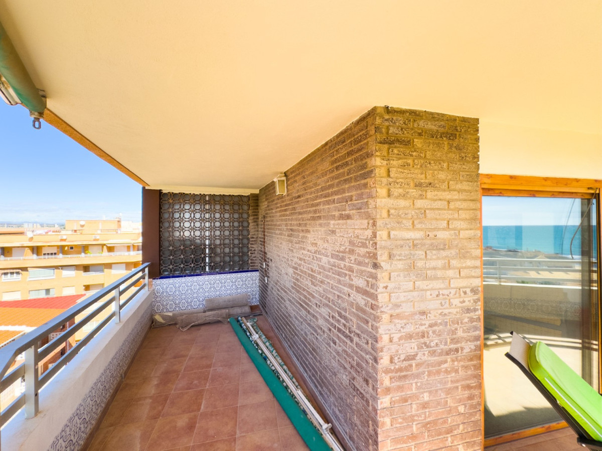 Se vende Ático de 3 dormitorios en Costa Blanca, Alicante, España