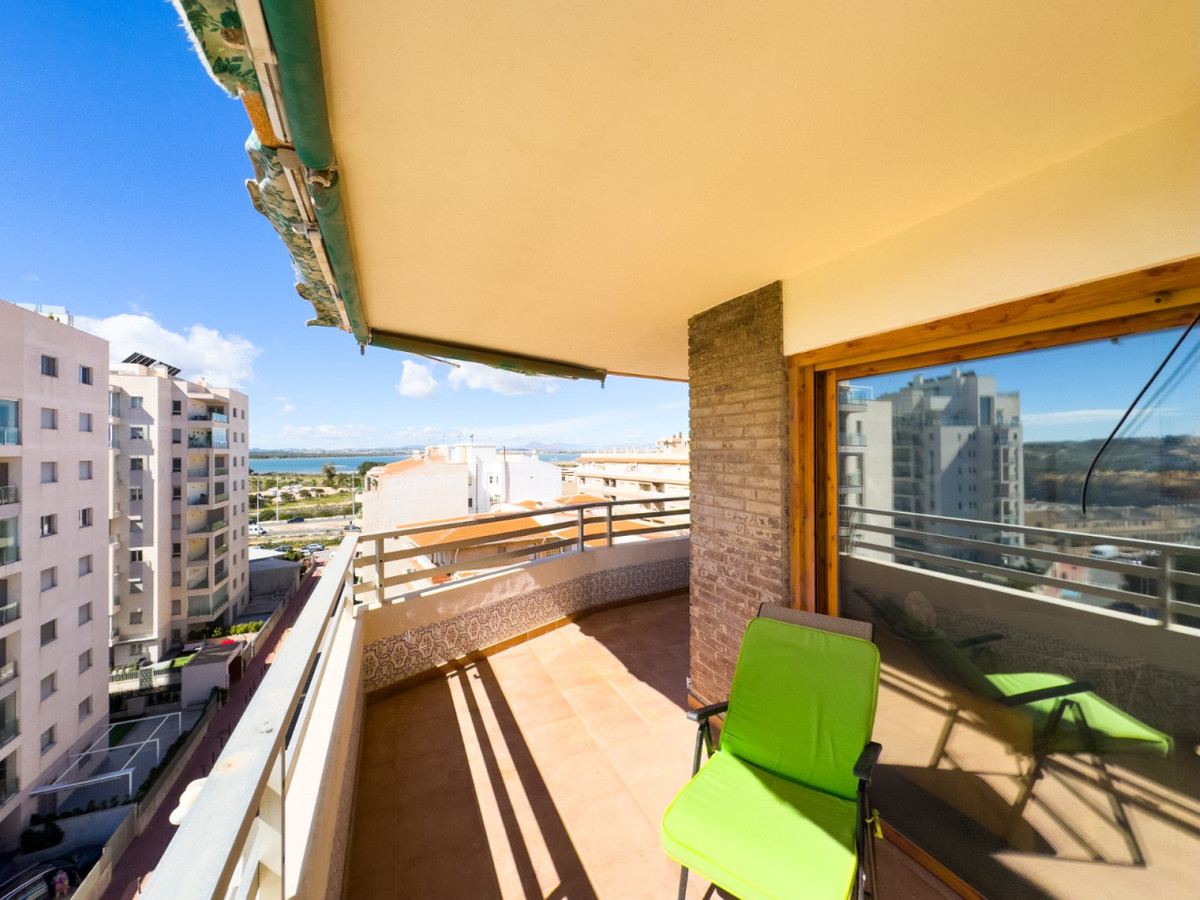 Se vende Ático de 3 dormitorios en Costa Blanca, Alicante, España