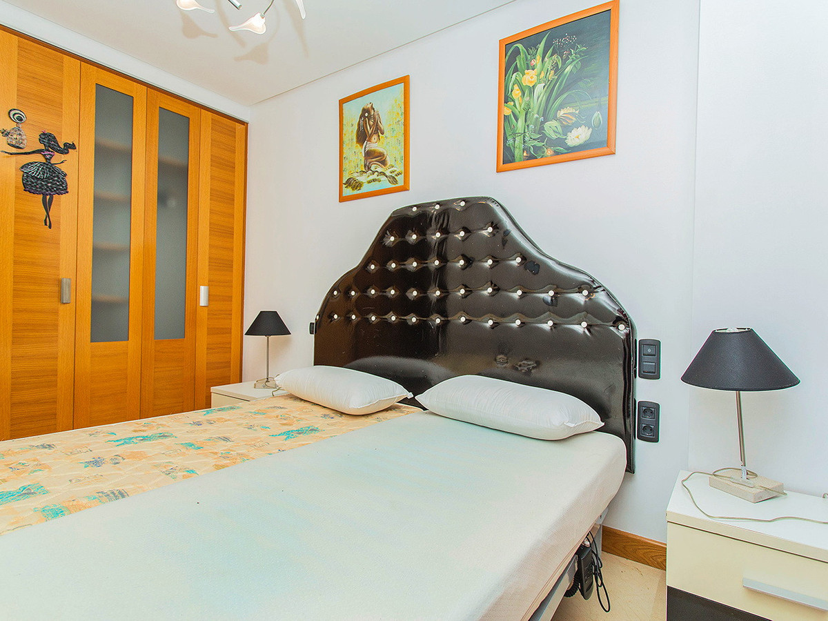 Se vende Apartamento Planta Media de 2 dormitorios en Costa Blanca, Alicante, España