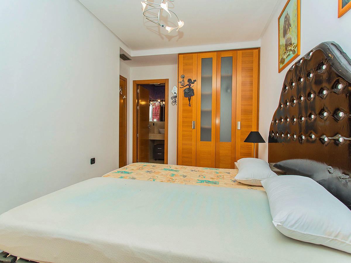 Se vende Apartamento Planta Media de 2 dormitorios en Costa Blanca, Alicante, España