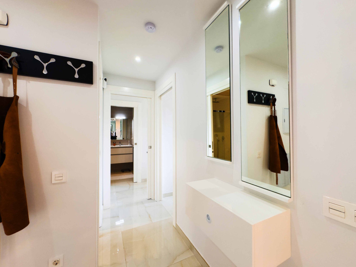 Se vende Apartamento Planta Media de 2 dormitorios en Costa Blanca, Alicante, España