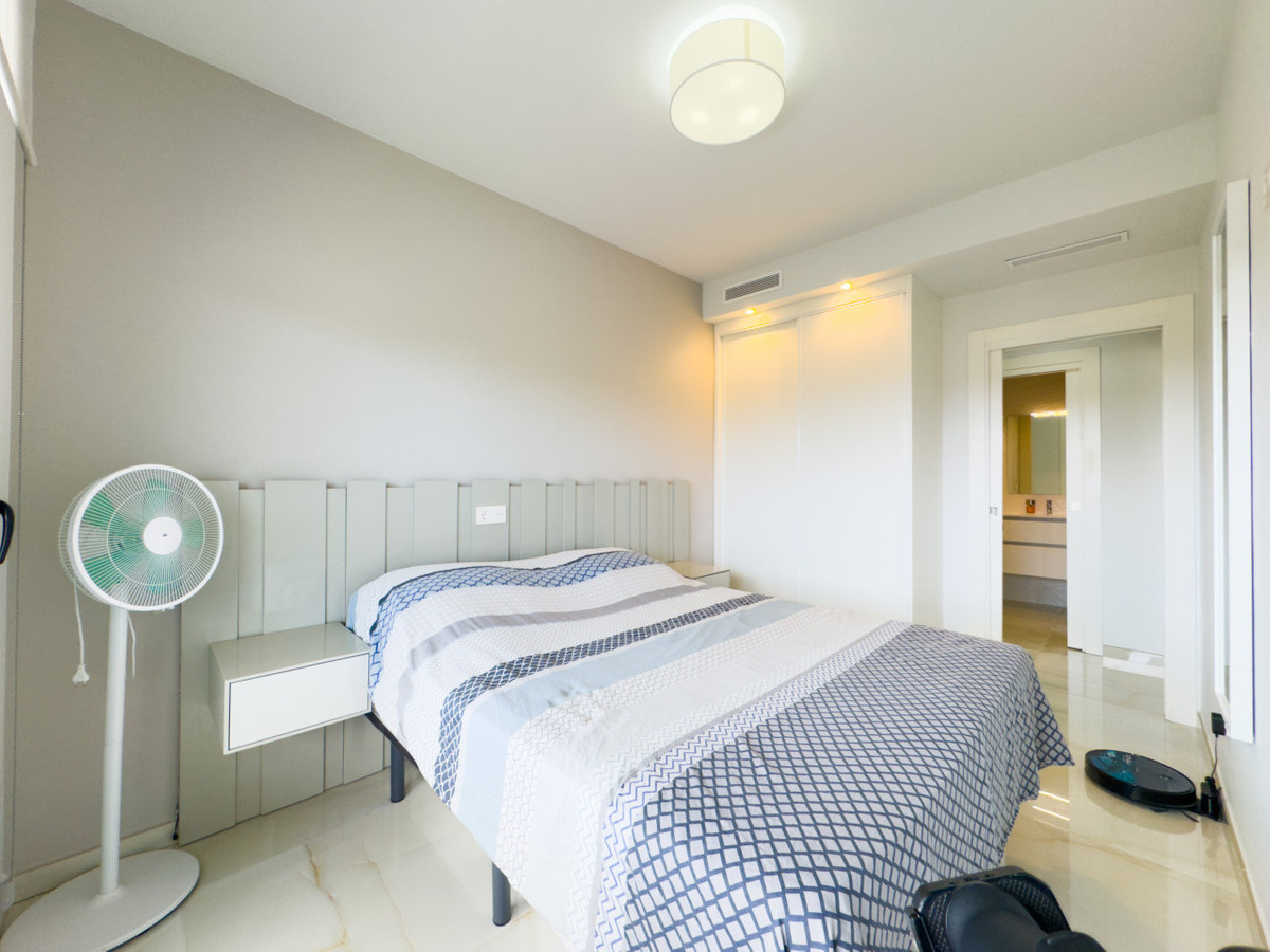 Se vende Apartamento Planta Media de 2 dormitorios en Costa Blanca, Alicante, España