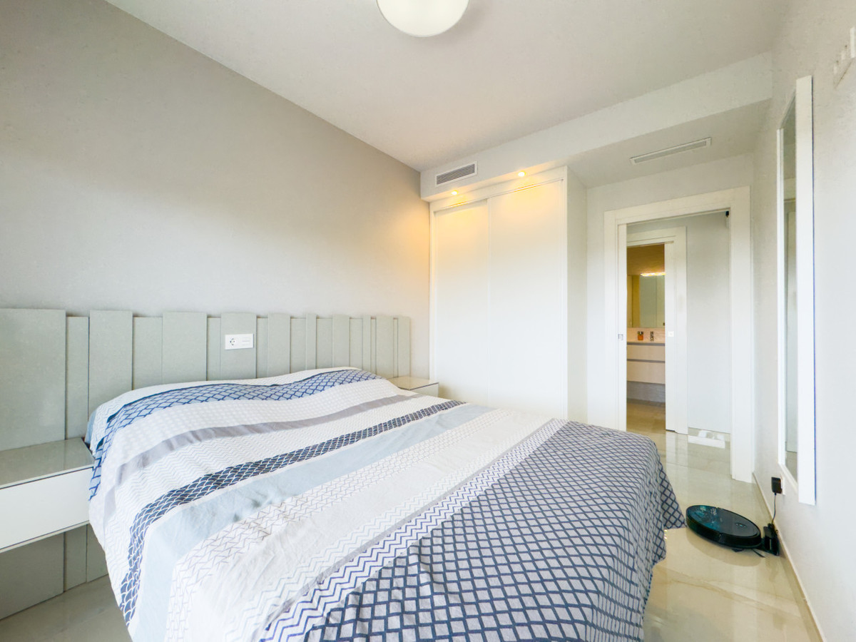 Se vende Apartamento Planta Media de 2 dormitorios en Costa Blanca, Alicante, España