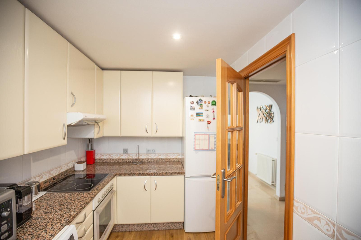 2 Bed Apartment for sale in Guadalmina Alta Costa Del Sol, Málaga, Spain